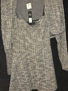 Plaid Square-Neck Long Sleeve Mini Romper